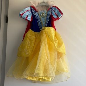 Authentic Disney Store Snow White Dress size 4